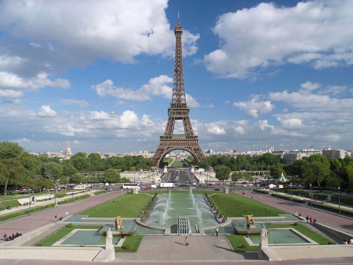 Mercure Paris Tour Eiffel Pont Mirabeau Bagian luar foto