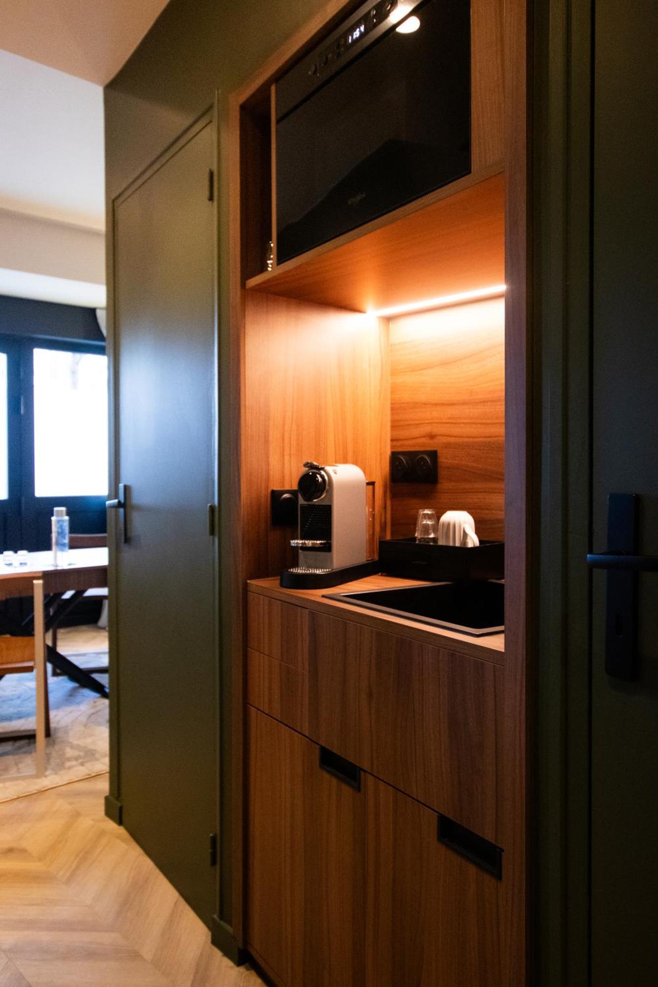Mercure Paris Tour Eiffel Pont Mirabeau Bagian luar foto